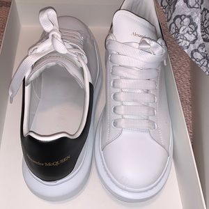 Alexander McQueen Sneaker